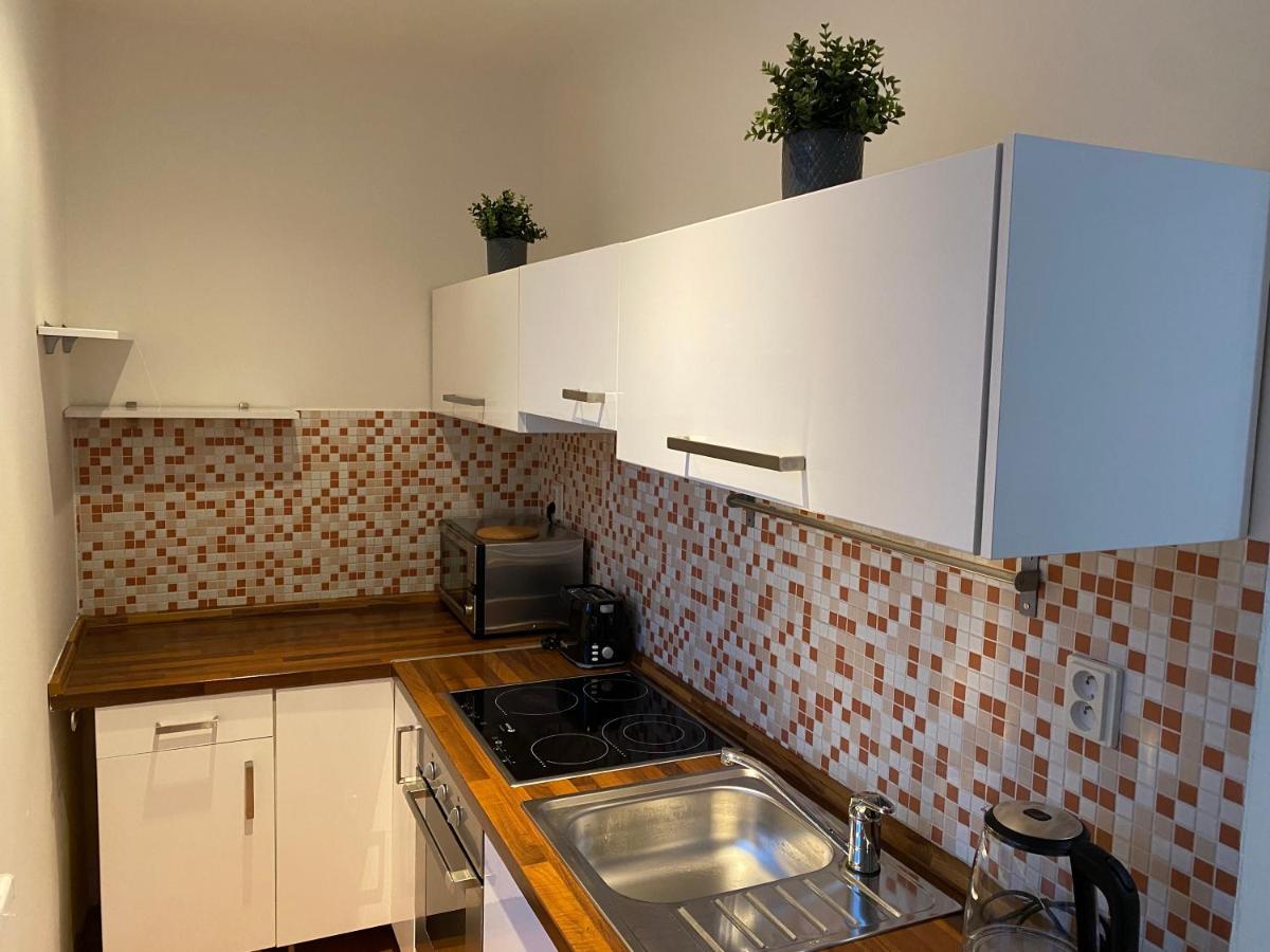Satys Apartments اوسترافا المظهر الخارجي الصورة