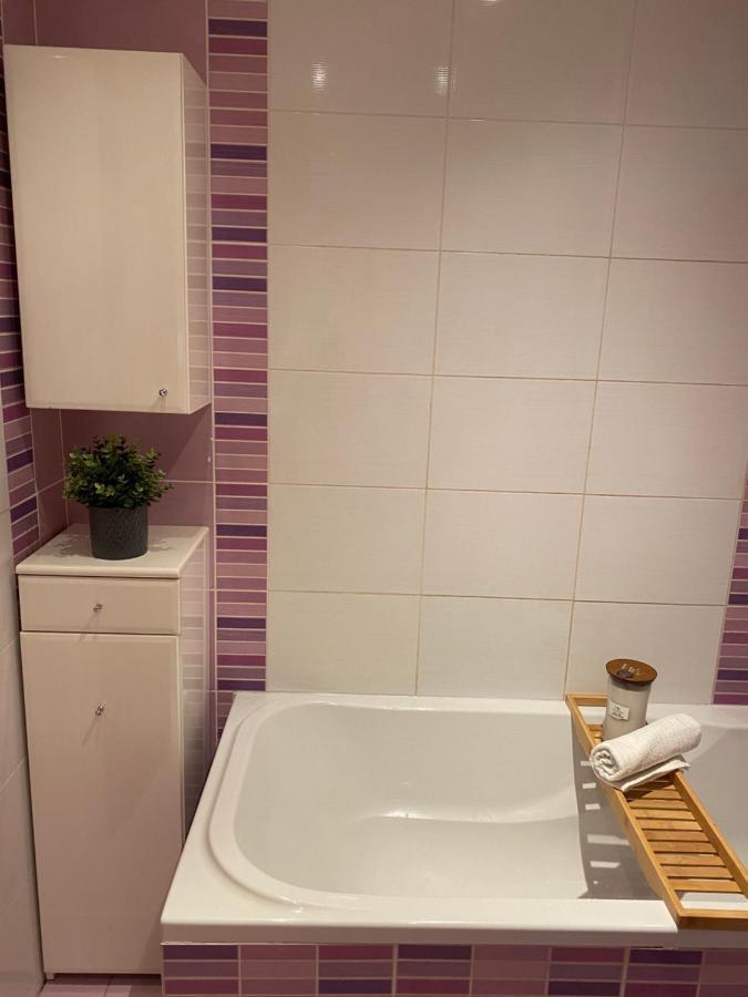Satys Apartments اوسترافا المظهر الخارجي الصورة